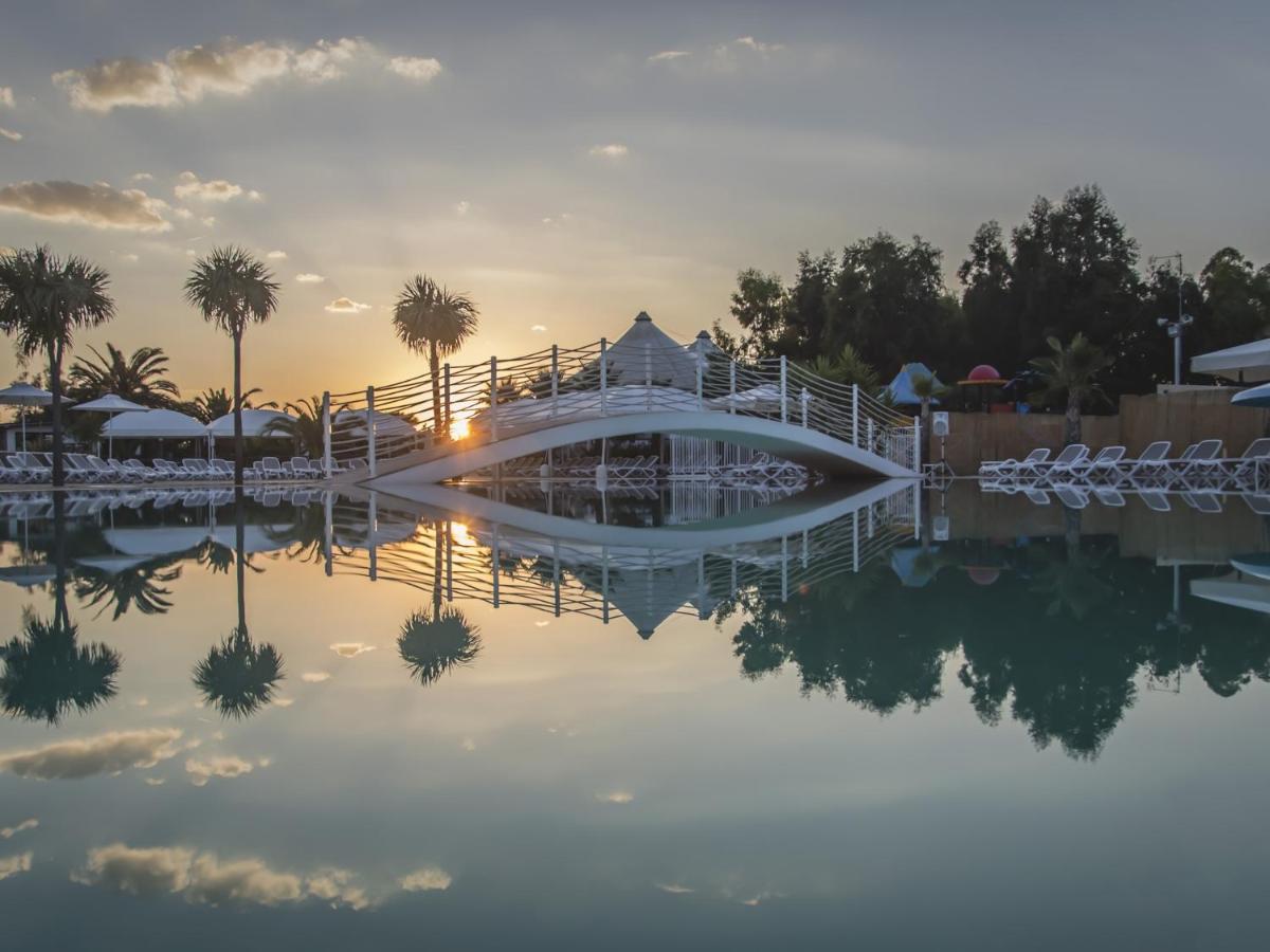 Grotta Del Saraceno Aparthotel Васто Екстериор снимка