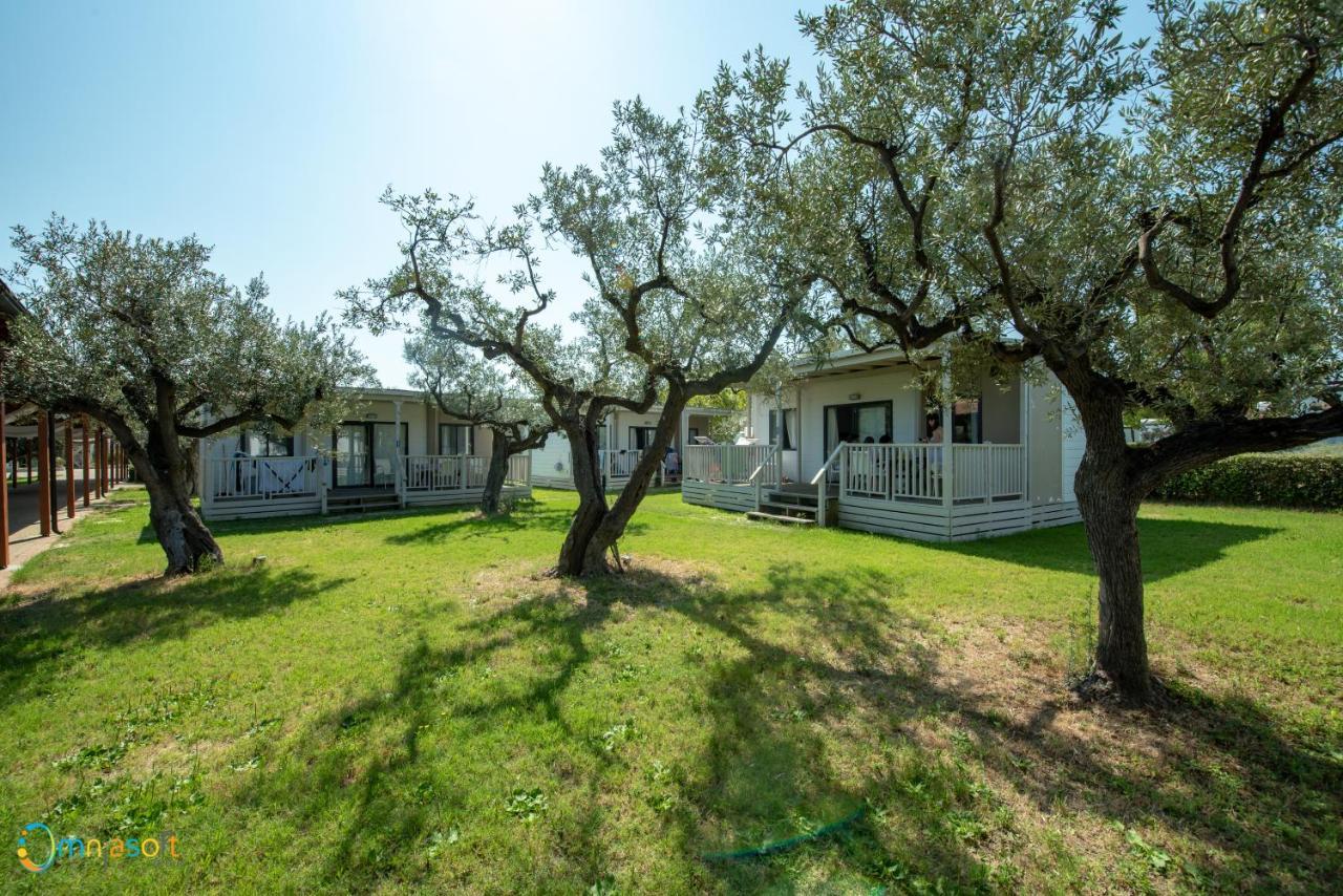 Grotta Del Saraceno Aparthotel Васто Екстериор снимка