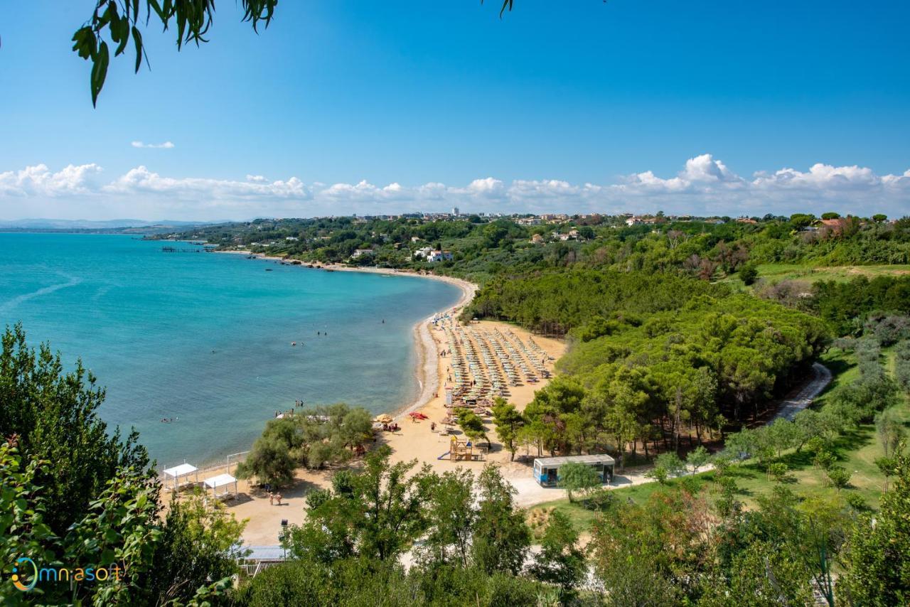 Grotta Del Saraceno Aparthotel Васто Екстериор снимка