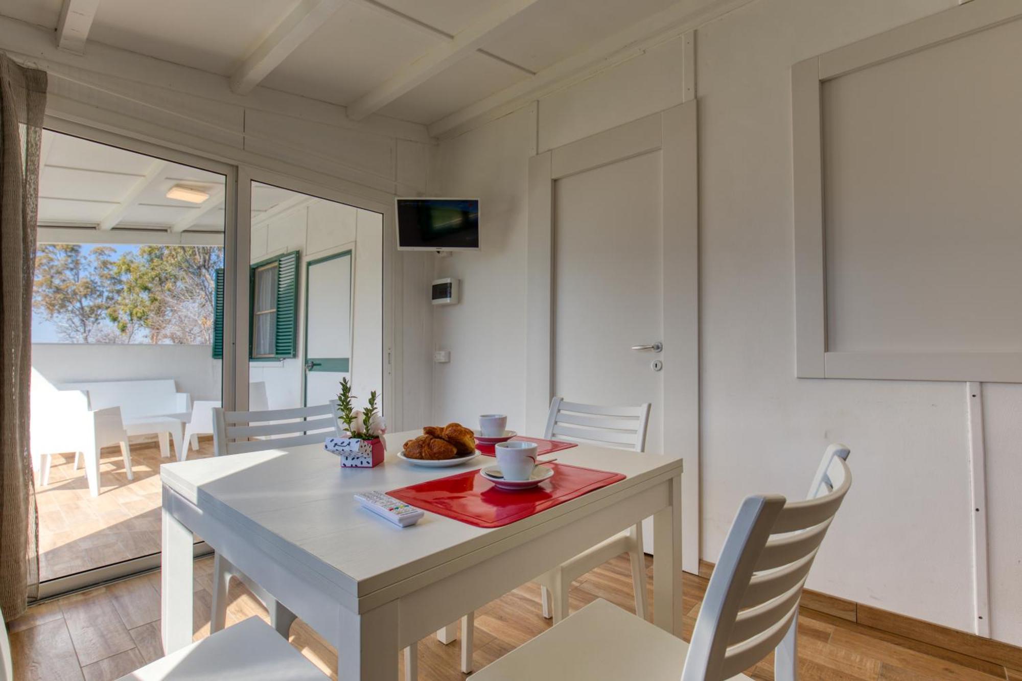 Grotta Del Saraceno Aparthotel Васто Екстериор снимка